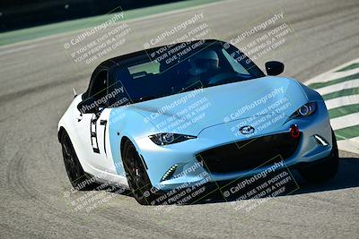 media/Nov-02-2025-Speed Ventures (Sun) [[61724e2e34]]/Black/Session 2/